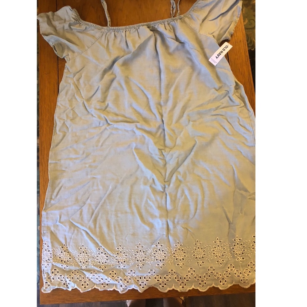 Old Navy off the shoulder dress
